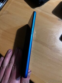 Moto g8 power lite 4gb/64gb - 3