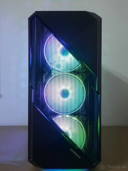 RX 6700 XT 12GB / i5-12400F / 32GB RAM / 1TB M.2 / 650W - 3