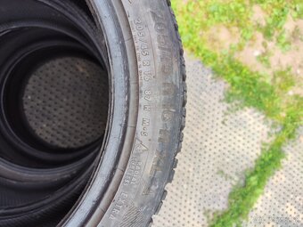 Continental 205/45/R16 zimné - 3
