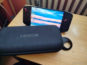 Lenovo legion go - 3