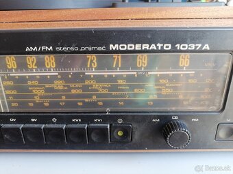 Tesla Moderátor 1037a - 3