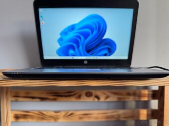 HP EliteBook 820 G3 - 3