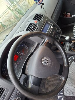 Predam wolsvagen golf 5 - 3