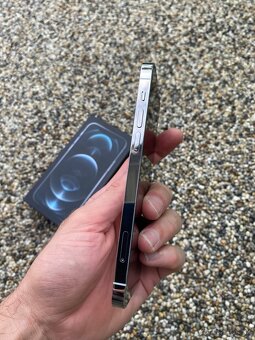 iPhone 12 pro 256GB - baterie 100% - 3