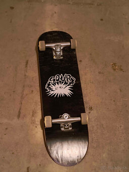 Predám 4 krat použitý skateboard - 3