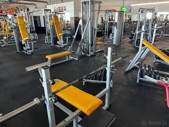 Predám komplet fitness vybavenie – Technogym - 3