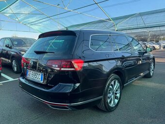 Volkswagen Passat Variant 2.0 TDI DSG 4motion 147kw - 3