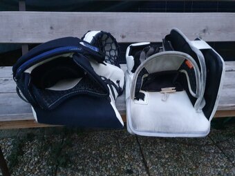 CCM AXIS XF Pro lapacka a vyrazacka - 3