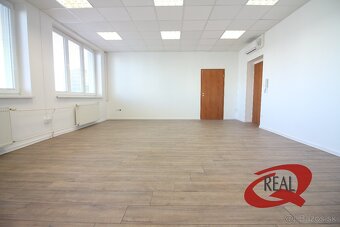 BEZ PROVÍZIE/ KANCELÁRSKE PRIESTORY V RUŽINOVE - 3