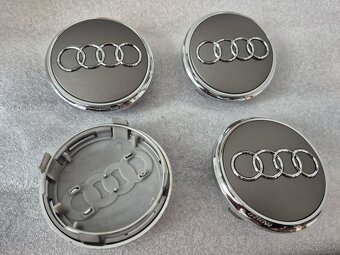 PUKLICKY KRYTKY NA KOLESA  AUDI - 3