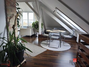 PRENÁJOM -  2 izbový byt v Starom Meste - 3