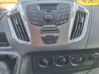FORD TRANSIT CUSTOM 2,2TDCI OBYTNÝ  DLHÁ VERZIA - 3