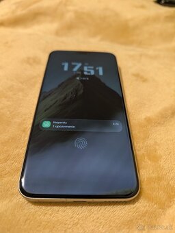 Predám Honor Magic7 pro +príslušenstvo - 3