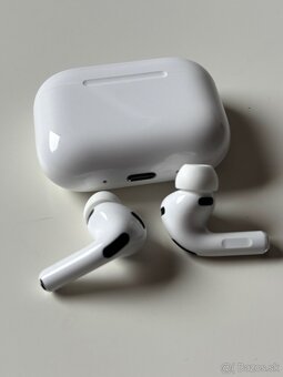 Apple Airpods Pro 3, slúchadlá + káblik - 3