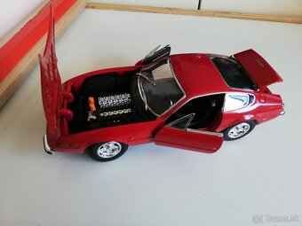 1:18 FERRARI 356 GTB/4 Hot Wheels - 3