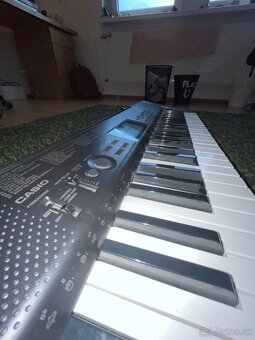 Casio Keyboard - 3