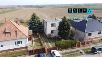 6-izbový rodinný dom v obci Šoporňa typ štvorec, pozemok 800 - 3