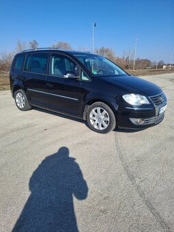 Vw touran 2.0tdi HIGHLINE - 3
