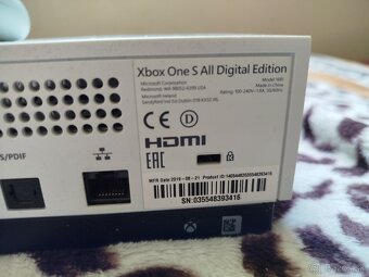 Predám Xbox one S All digital Edition - 3