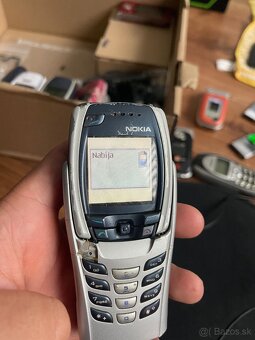 Nokia 6800 na diely / opravu - 3