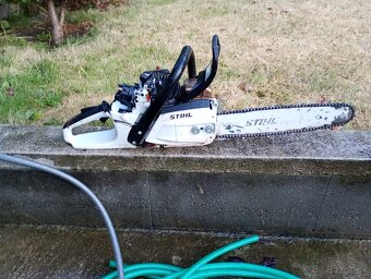 Motorová píla Stihl 261 - 3
