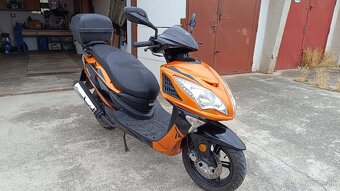 Predám skúter Longjia Sharpy 125 c - 3