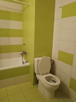 Na prenájom 2-izbový byt s balkónom - 3