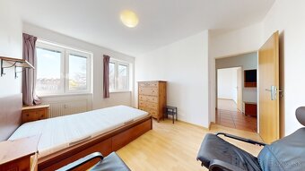 Príjemný 2i. byt 60m, Jelačičova ul., NIVY, na skok do centr - 3
