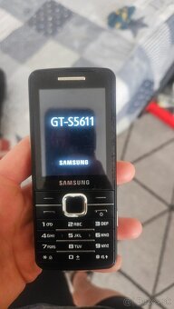 Samsung - 3