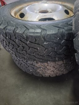 215/65 R16 - 3