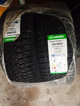 Goodride Z507 225/55 R17 Zimné pneumatiky - 3