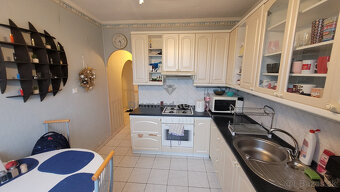 Na predaj 3-izbový byt ul. Starozagorská, sídlisko KVP, Koši - 3