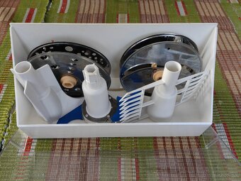 Kuchynský robot ETA Praktik - 3