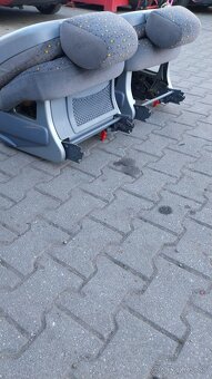 Sedačky mercedes 639 - 3