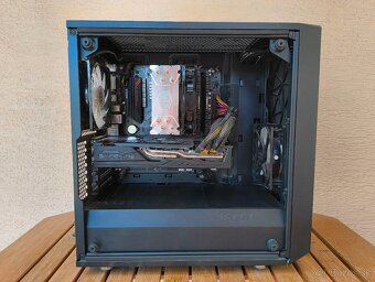 Herný PC / 5 3600, RX 5700XT 8GB 16GB RAM - 3
