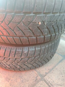 Zimne Dunlop winter 235/65/R17 - 2ks, 6mm, DOT:4017 - 3
