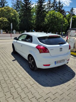 Kia ceed proceed 1,4 benzín - 3
