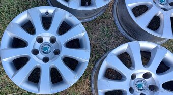 Alu kola 5x112 R16 Škoda - 3