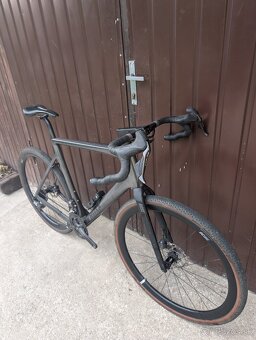 Rosé Backroad GRX 810 Di2 - 3