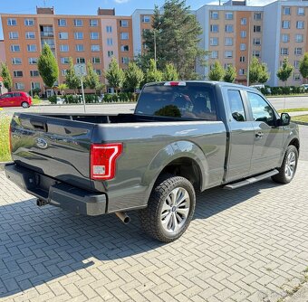 Ford F150 5.0 V8–4x4–2017–TAŽNÉ 3.5t—KRÁSNÁ BARVA - 3