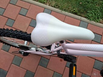 Predám dievčenský bicykel Arcor 20 - 3