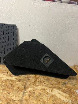 subwoofer JBL Stage 810 + ozvučnica Basser ( - 3