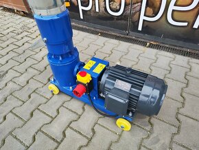 nový typ, peletovací lis PLR150 4 kW točia sa valce - 3