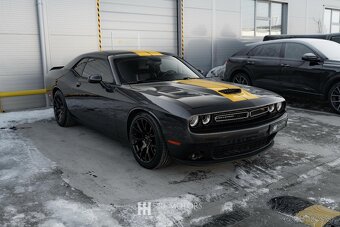 Dodge Challenger - 3