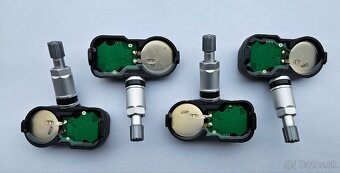 LEXUS MAZDA SUBARU SUZUKI TOYOTA
- 3