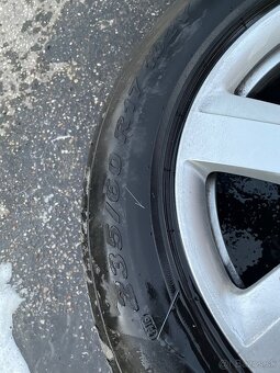 Predam elektrony Audi R17 - 3