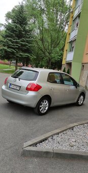 Toyota Auris 1.4D - 3