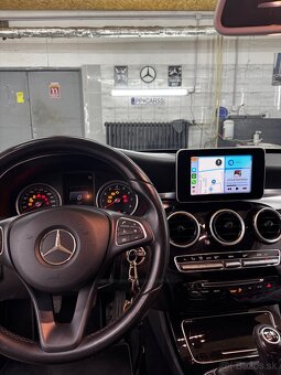 CarPlay / cúvacia kamera Mercedes - 3