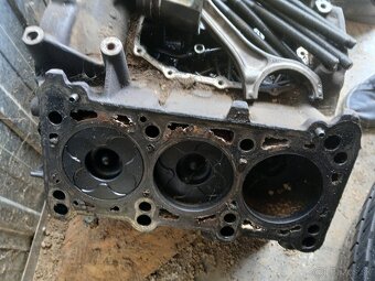 Motor audi 2,5 tdi 110kw v6 - 3
