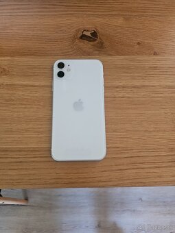 Predám iphone 11 White 64gb - 3